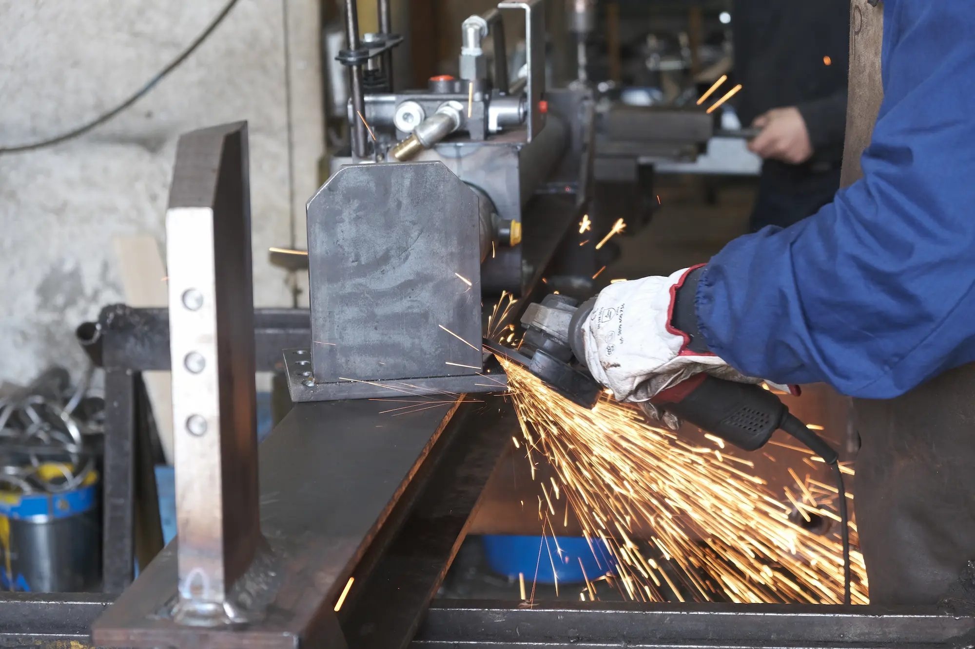 Operaio Spaccalegna Famag SRL